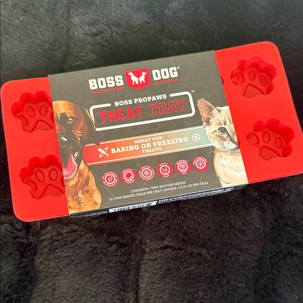 Boss Dog Red Treat Trays for Pets